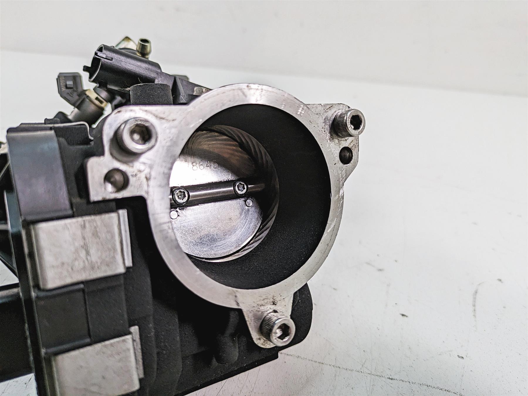 2011 Harley Touring FLHR Road King Throttle Body Fuel Injection 27685-11 27200002 {{ shop.shopifyCountryName }} - Mototech271