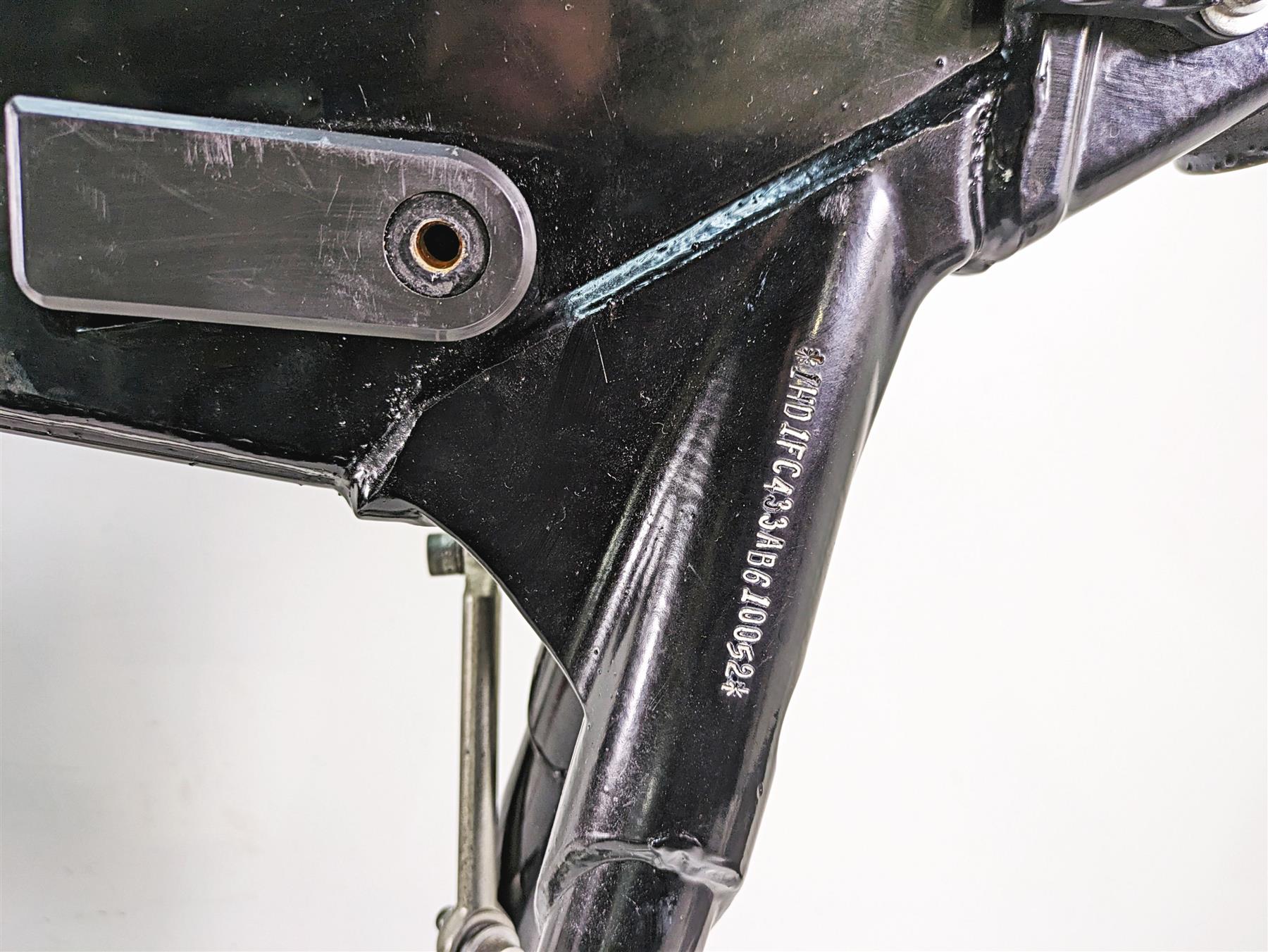 2010 Harley Touring FLHTCU Electra Glide Straight Main Frame Chassis With Clean Texas Title. 47900-11BHP {{ shop.shopifyCountryName }} - Mototech271