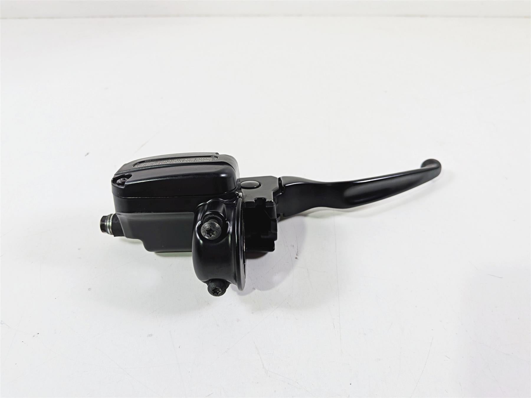 2012 Harley VRSCF Muscle V-Rod Front Brake Master Cylinder 11/16