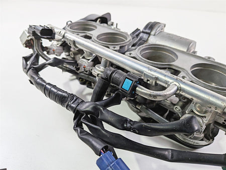 2008 Yamaha YZF R1 RN19 Mikuni Throttle Body Injectors & Wiring 4C8-13750-20-00 {{ shop.shopifyCountryName }} - Mototech271