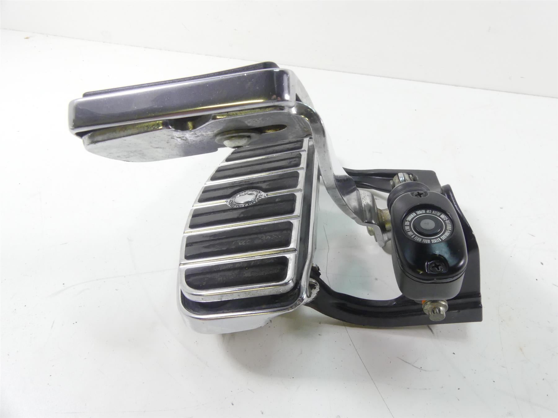 2004 Harley Softail FLSTFI Fat Boy Floorboard Brake Pedal Set - Read 50710-04 {{ shop.shopifyCountryName }} - Mototech271