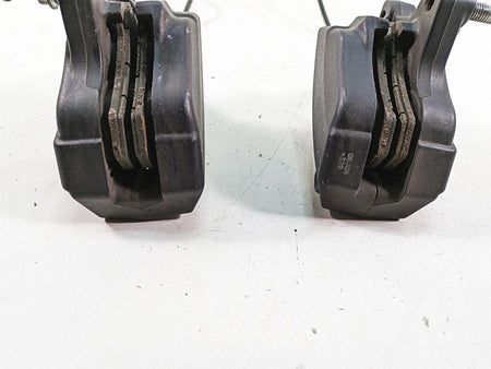 2009 Harley Touring FLHTCU Electra Glide Front Brake Caliper Set 43027-08 {{ shop.shopifyCountryName }} - Mototech271