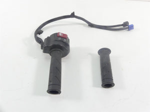 2018 Honda CBR1000 RR SC77 Right Hand Control Switch Grip Set 35135-MKF-D41 | Mototech271
