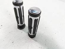 Load image into Gallery viewer, 2008 Harley FLHTCU Electra Glide Oem Chrome Rubber Hand Grip Set 56246-08 | Mototech271
