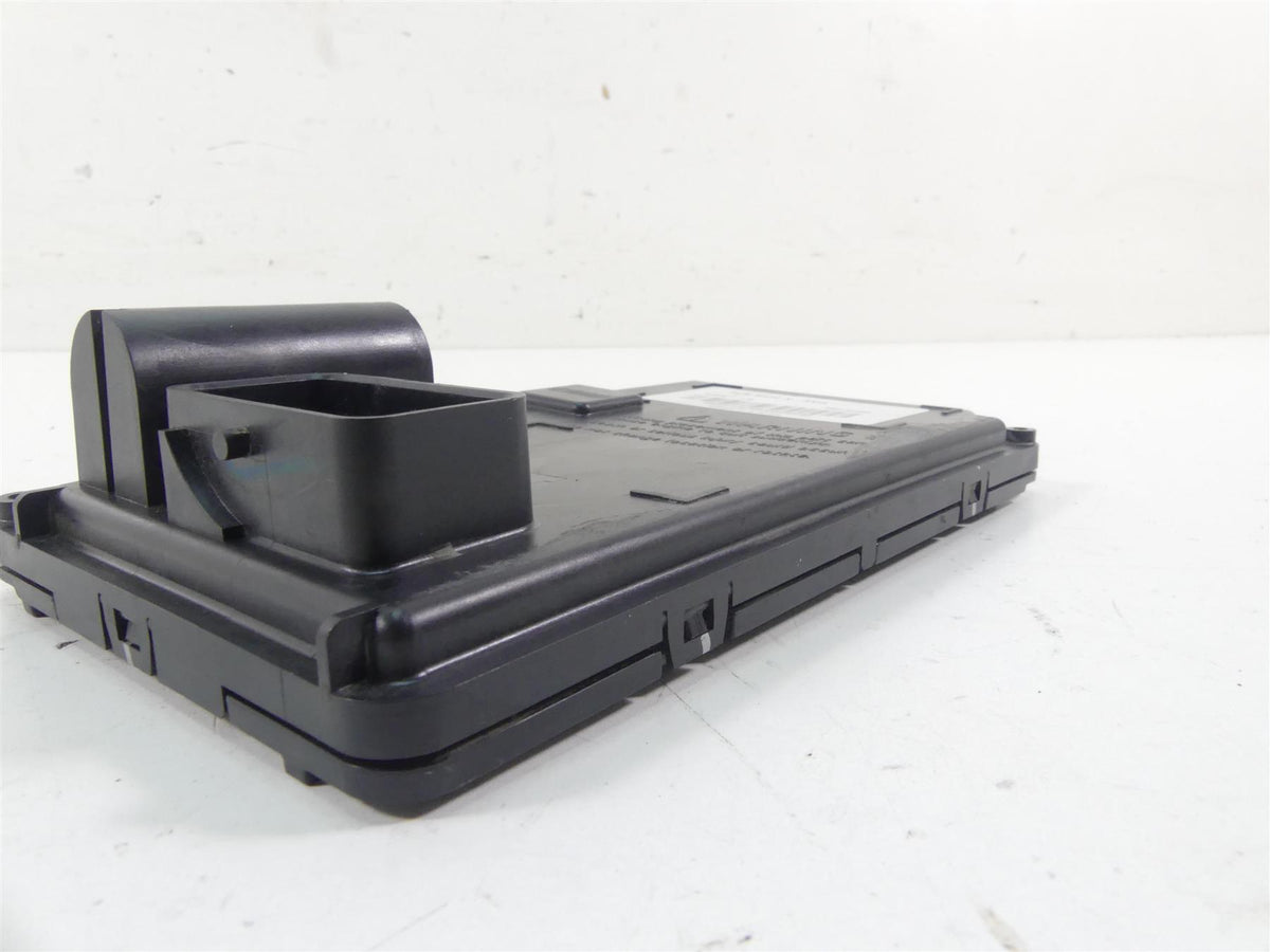 2015 Harley FLD Dyna Switchback Bcm Base X-Axis Body Control Module 69992-12B {{ shop.shopifyCountryName }} - Mototech271