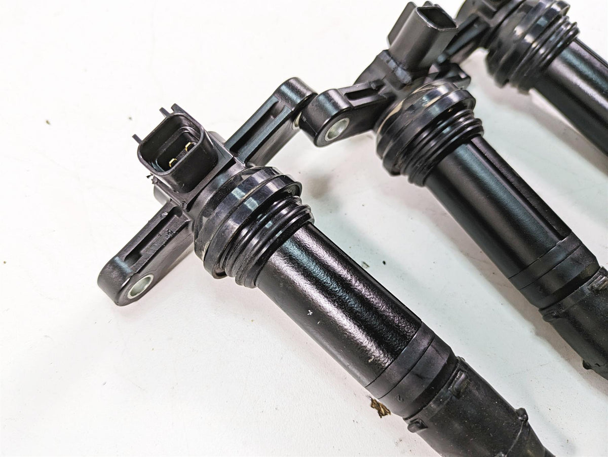 2018 Yamaha YXZ1000R EPS SS Ignition Stick Coil Set 2HC-82310-00-00 {{ shop.shopifyCountryName }} - Mototech271