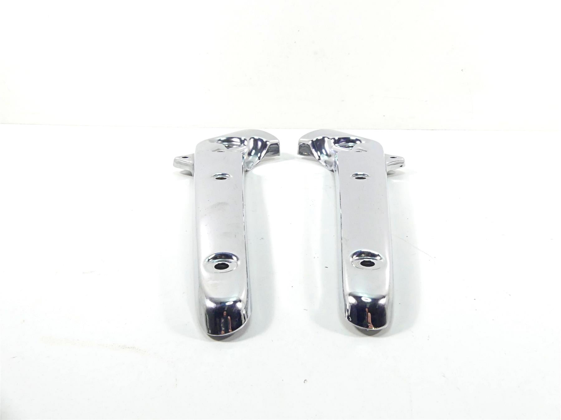 2007 Honda VTX1800 T2 Rear Chrome Fender Frame Struts 77330-MEA-A20 {{ shop.shopifyCountryName }} - Mototech271