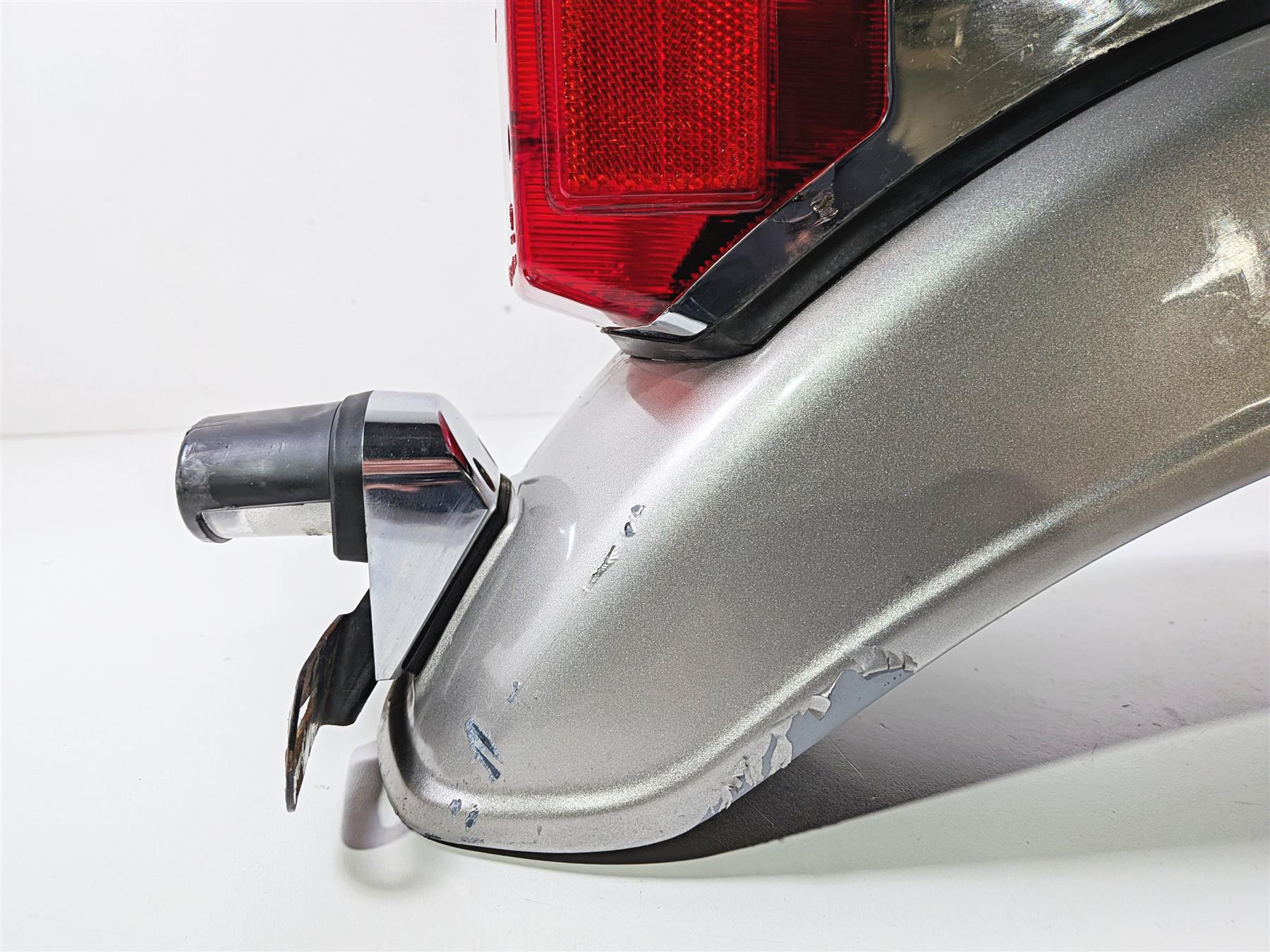 1989 Kawasaki VN750 Vulcan Rear Fender & Taillight 35023-1123 23025-1116 {{ shop.shopifyCountryName }} - Mototech271