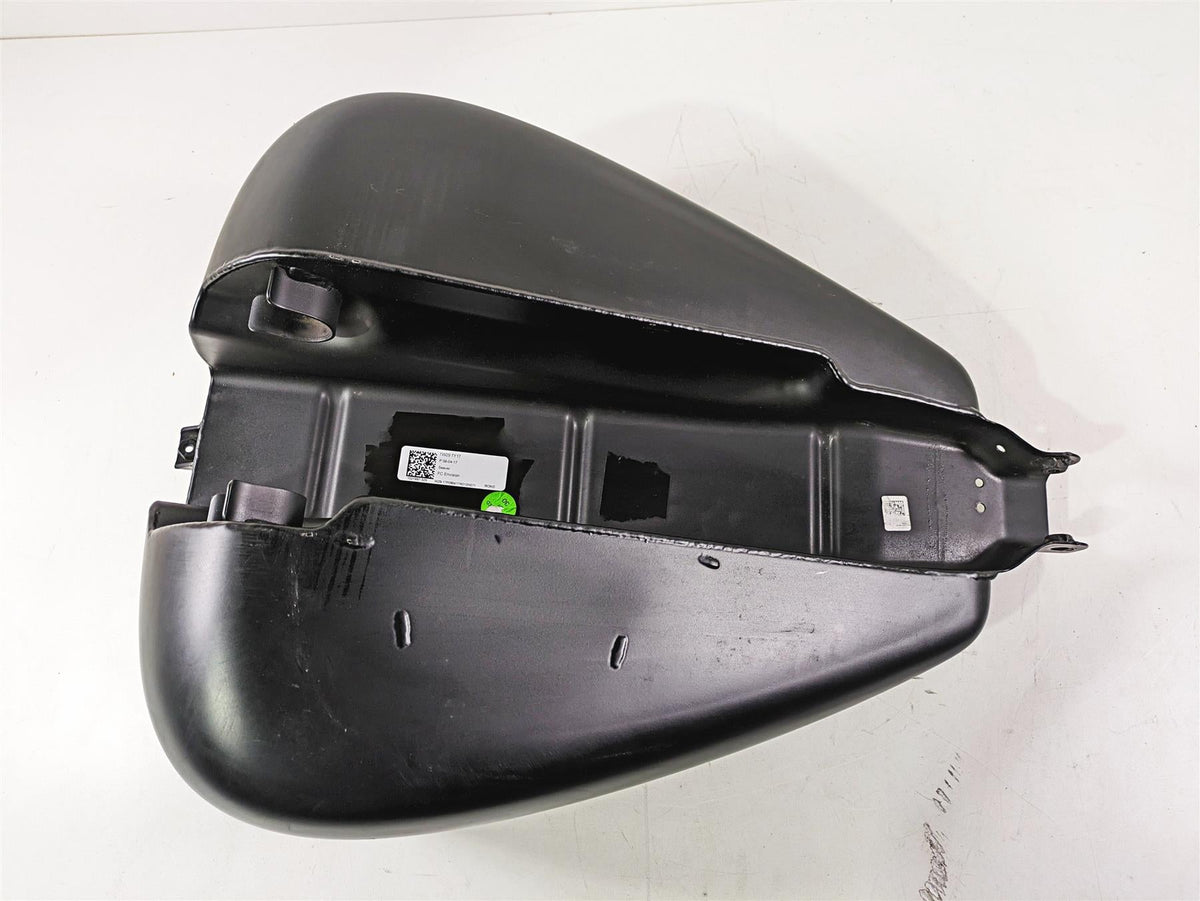 2018 Indian Chieftain Dark Horse Fuel Gas Petrol Tank -Dent 1021997 1025508 {{ shop.shopifyCountryName }} - Mototech271