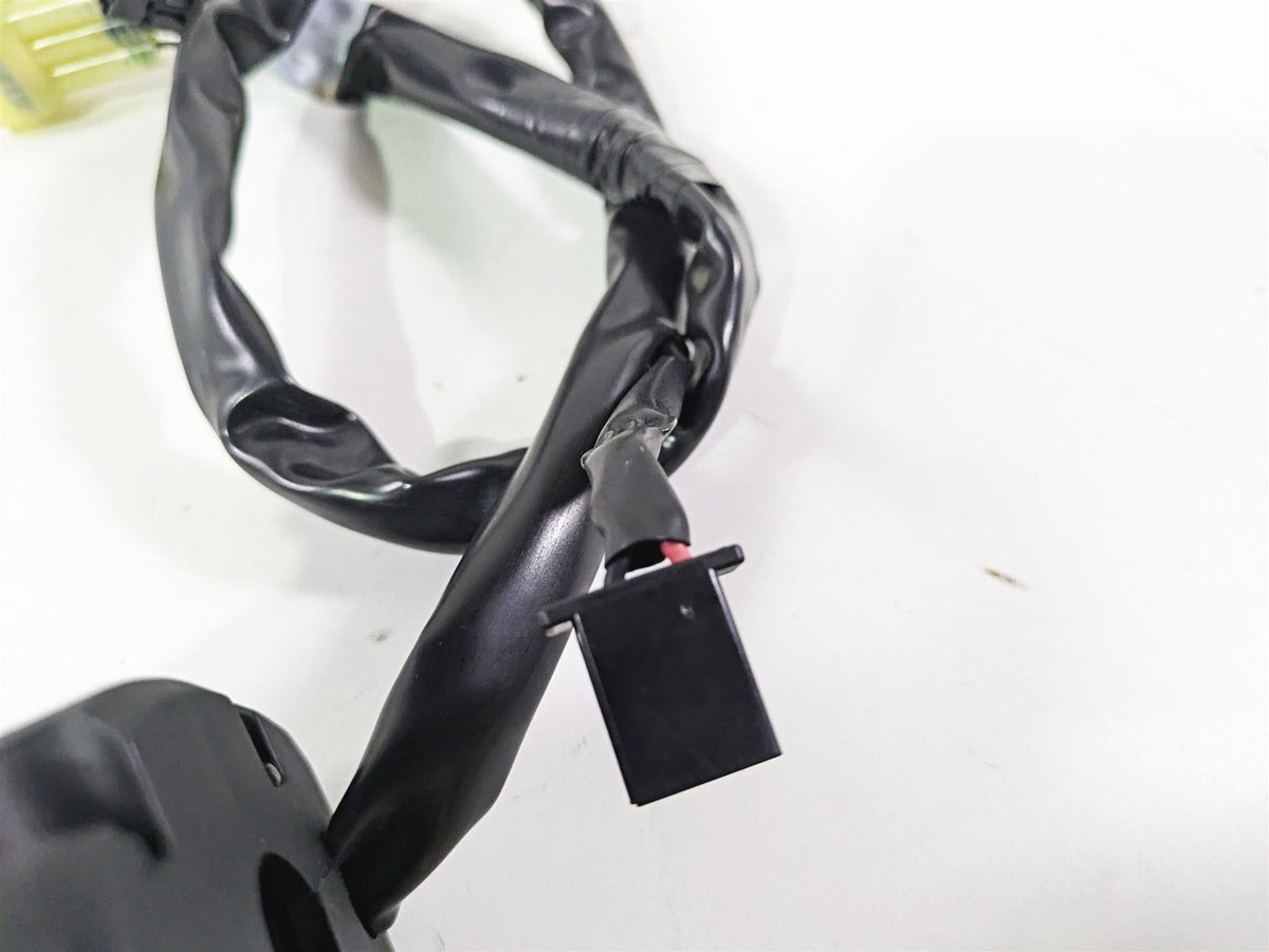 2022 Kawasaki ZR900RS Cafe Left Hand Turn Signal Light Control Switch 46091-0618 {{ shop.shopifyCountryName }} - Mototech271