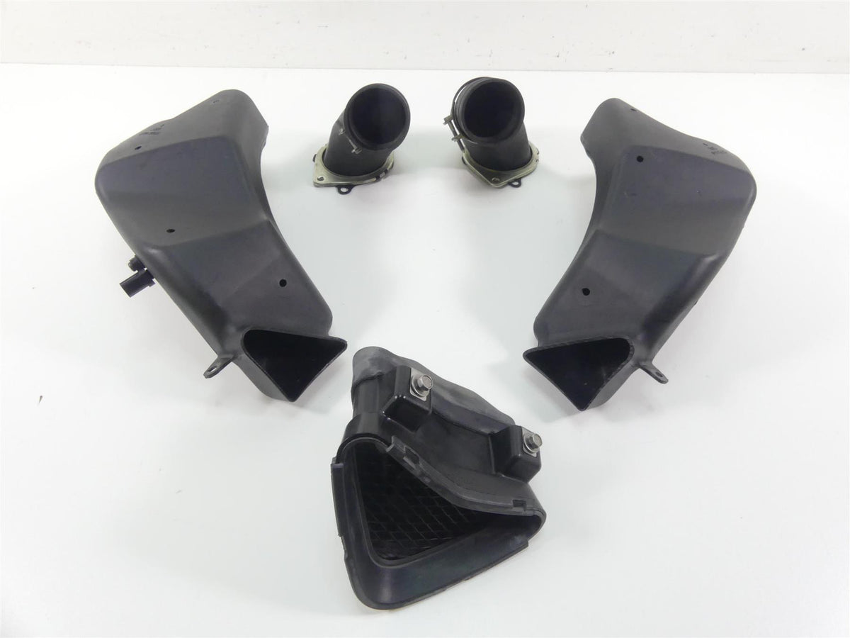 2012 Kawasaki ZX1400 ZX14R Ninja Front Air Ram Tubes & Center Duct 14073-0101 {{ shop.shopifyCountryName }} - Mototech271