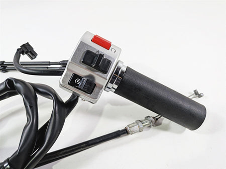 2006 Suzuki C90 VL1500T Boulevard Right Hand Throttle Control Switch 37200-41FA1 {{ shop.shopifyCountryName }} - Mototech271
