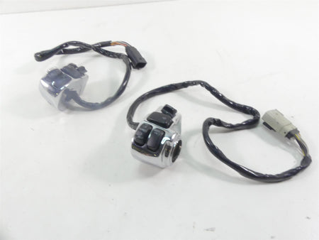 2010 Harley Touring FLHX Street Glide Left Right Chrome Control Switch 71682-06 {{ shop.shopifyCountryName }} - Mototech271