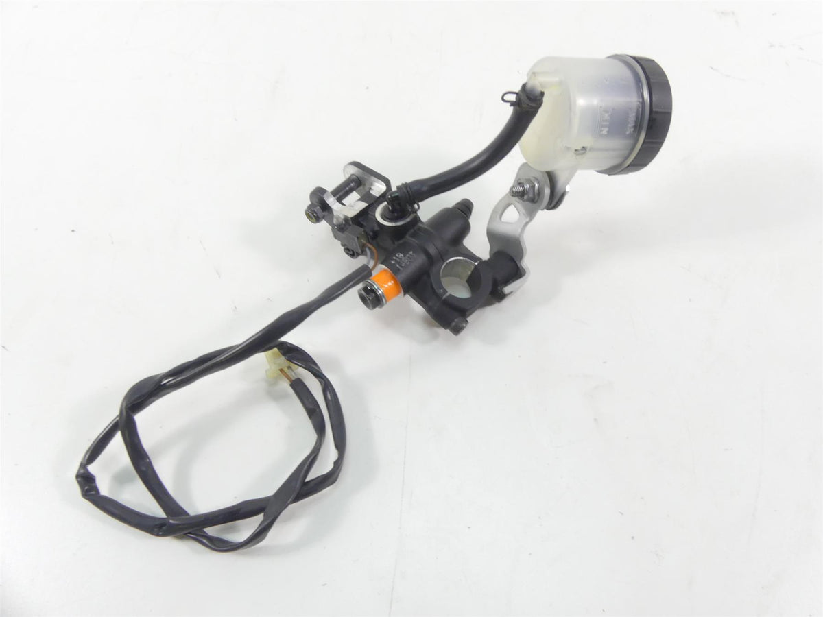 2015 Triumph 1050 Speed Triple R Front Brembo Radial Brake Master Cylin T2024850 {{ shop.shopifyCountryName }} - Mototech271
