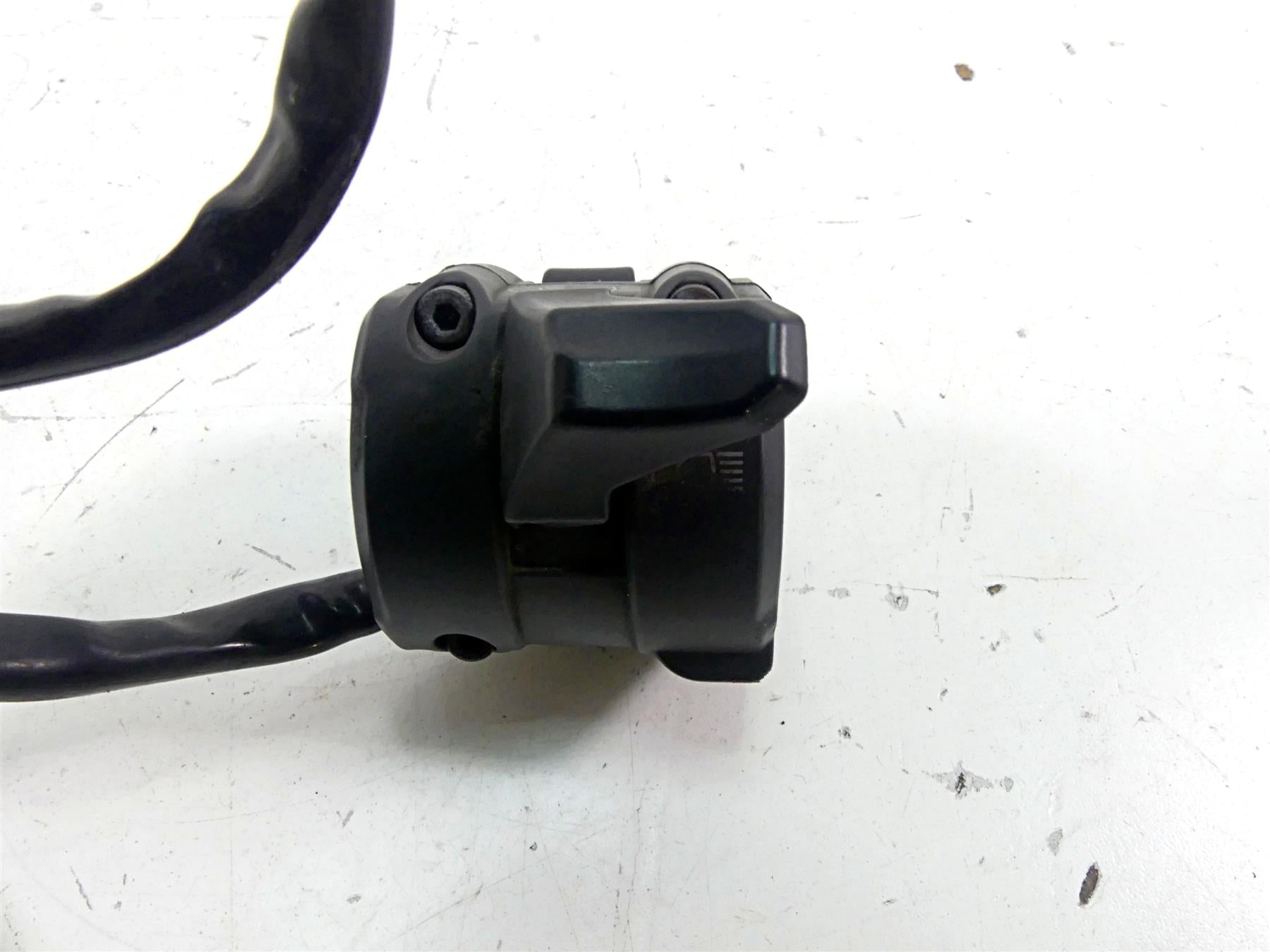 2013 Ducati Diavel Red Left Hand Light Blinker Control Switch 65110112E {{ shop.shopifyCountryName }} - Mototech271