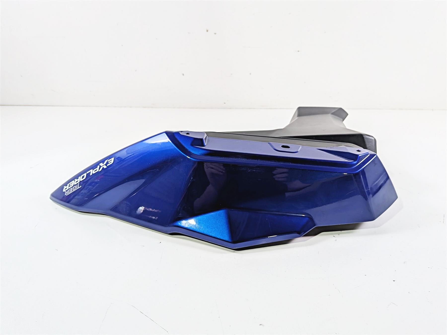 2013 Triumph Tiger 1215 Explorer Left Main Tank Fairing Cover Set T2305526 {{ shop.shopifyCountryName }} - Mototech271