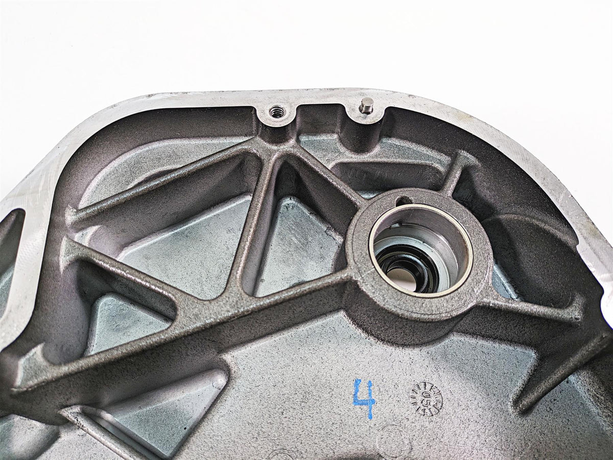 2006 Harley Touring FLHXI Street Glide Inner Primary Drive Clutch Cover 60677-01 {{ shop.shopifyCountryName }} - Mototech271