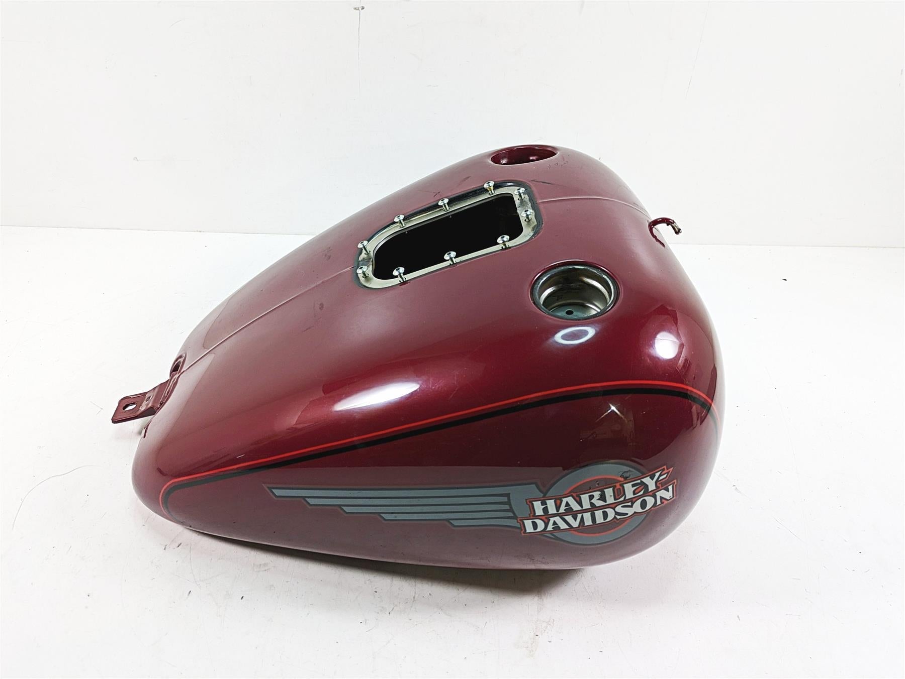 2006 Harley Softail FXSTSI Springer Fuel Gas Tank Brandywine Sunglow 61625-01E | Mototech271