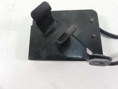 2011 Harley VRSCF Muscle Rod Rear Turn Signal Module Unit 69457-09 {{ shop.shopifyCountryName }} - Mototech271