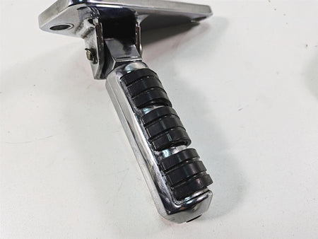 2006 Honda VT1100 C2 Shadow Front Right Footpeg & Brake Pedal 50615-MCK-A00 {{ shop.shopifyCountryName }} - Mototech271