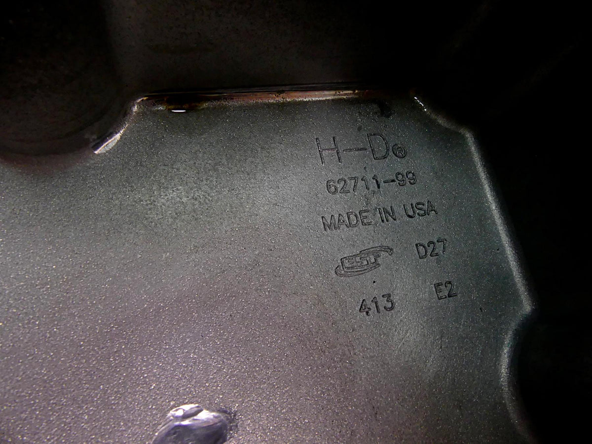 2007 Harley Touring FLHRSE CVO Road King Lower Transmission Oil Pan 62711-99 {{ shop.shopifyCountryName }} - Mototech271