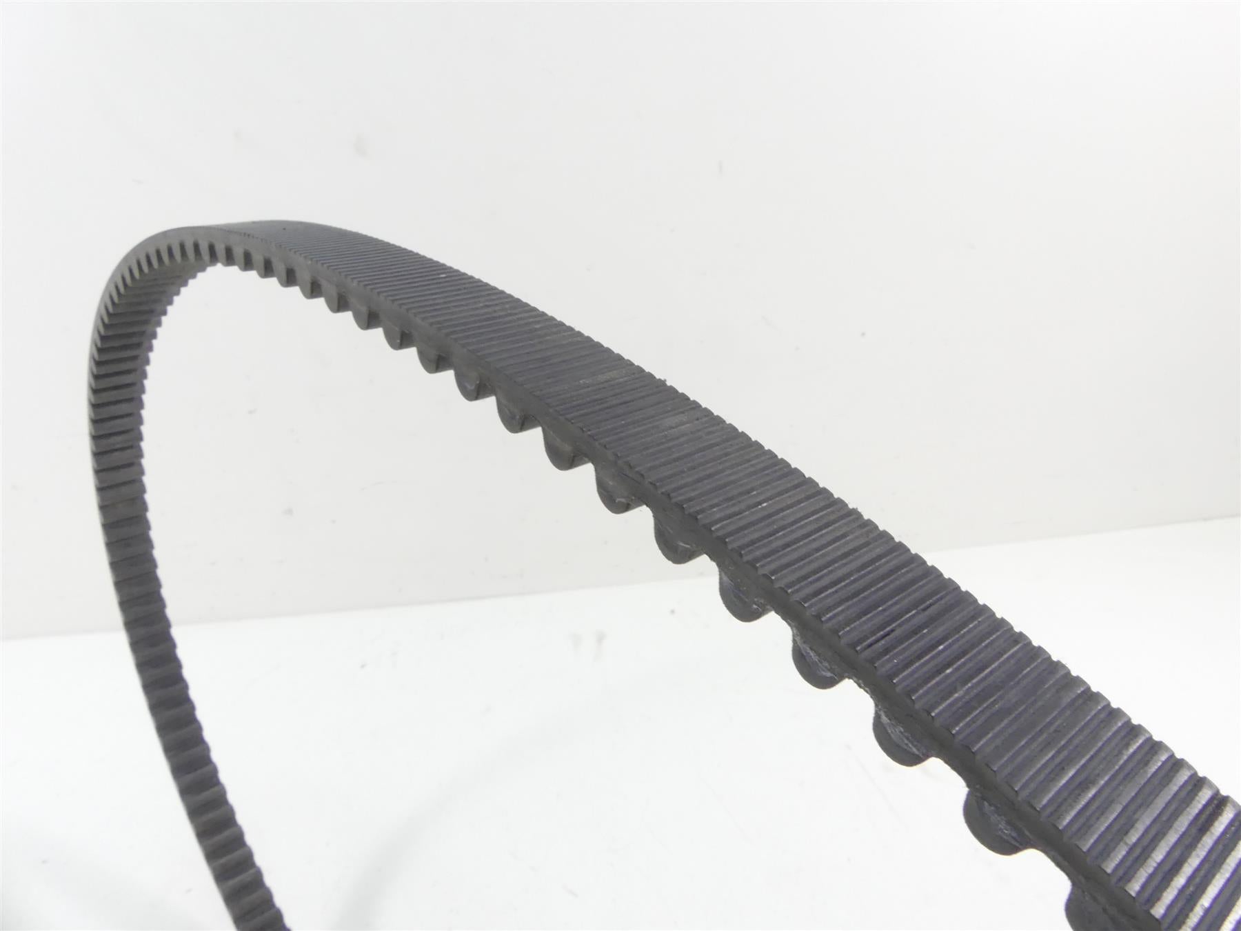 2011 Harley Touring FLTRX Road Glide Rear Main Drive Belt 140T 24mm 40024-09 {{ shop.shopifyCountryName }} - Mototech271
