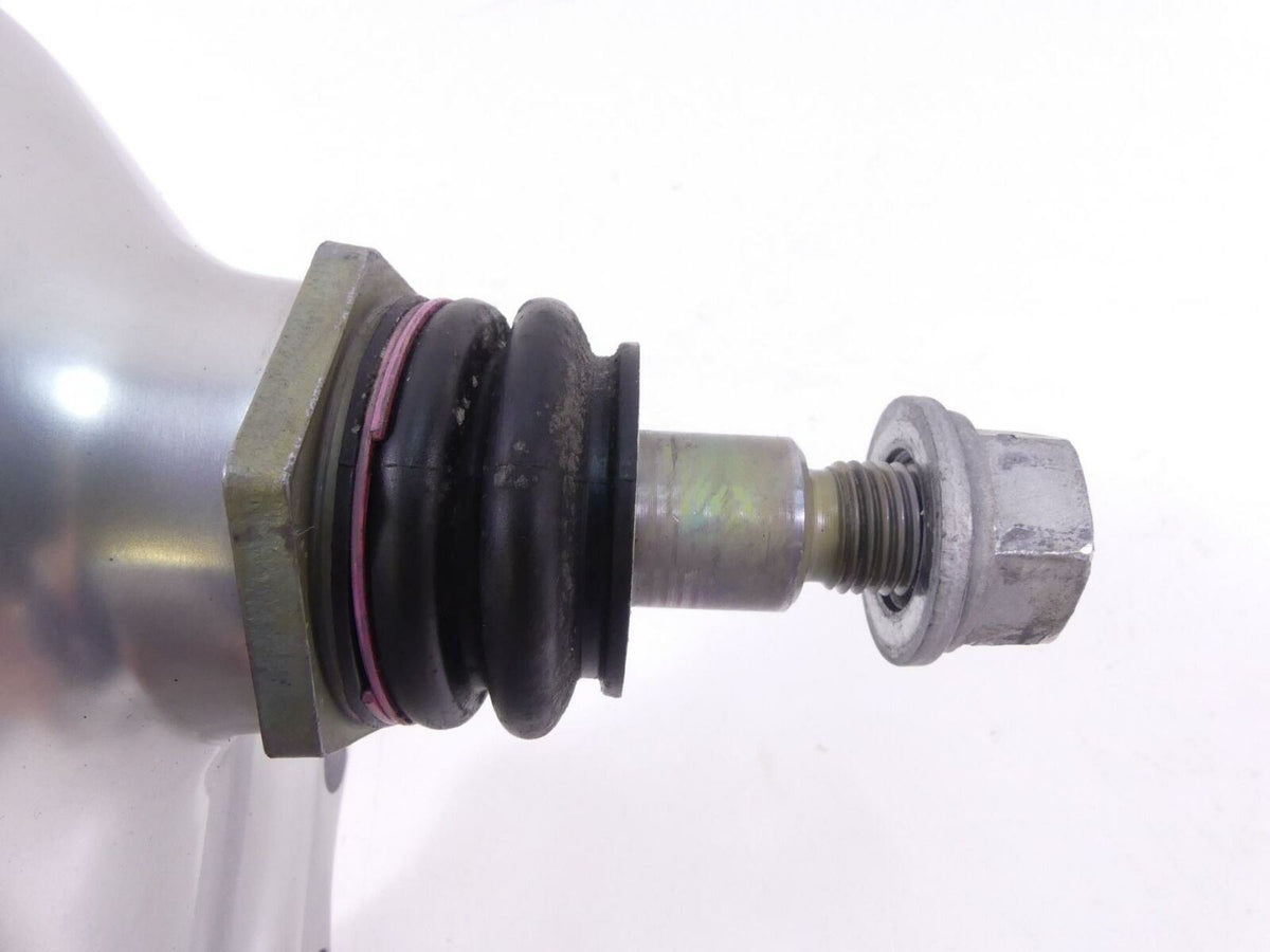 2002 BMW R1200 C Lower Cross Brace Fender Mount & Ball Joint 31422331081 {{ shop.shopifyCountryName }} - Mototech271
