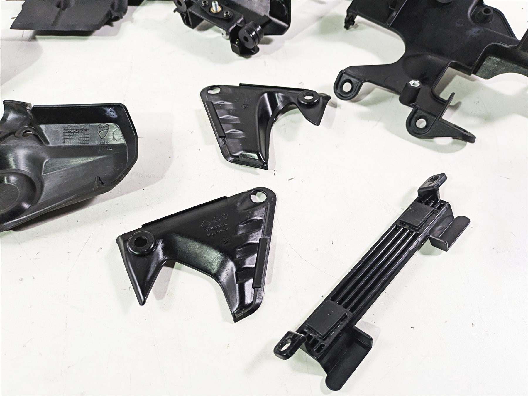 2023 Ducati Monster 937 SP Plastic Infill Cover Fairing Set {{ shop.shopifyCountryName }} - Mototech271