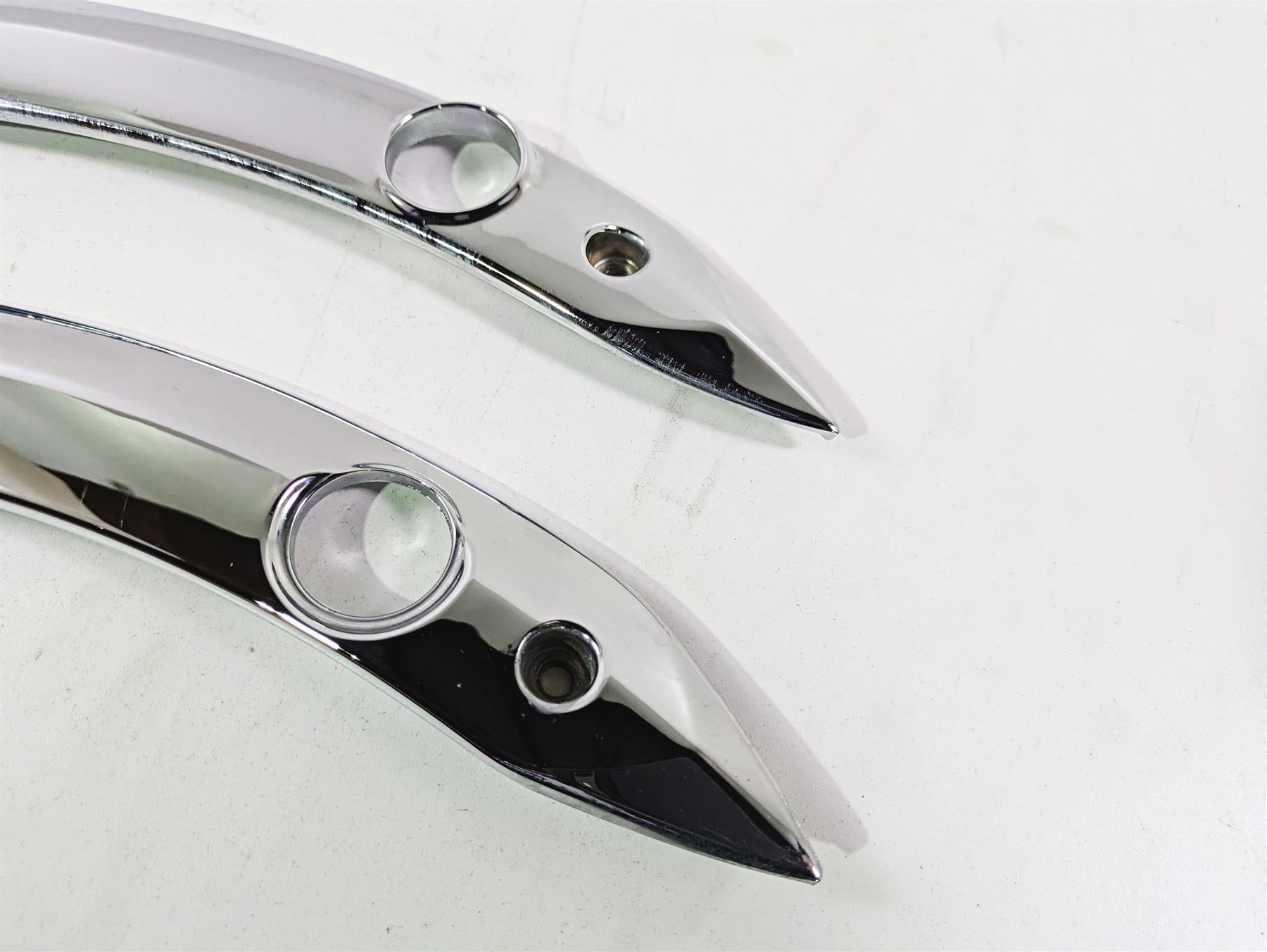 2017 Indian Chieftain Limited Rear Chrome Fender Struts Covers 5139599 5139598 {{ shop.shopifyCountryName }} - Mototech271