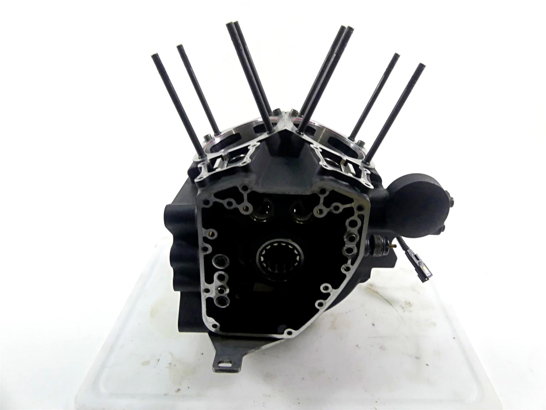 2017 Harley Dyna FXDB Street Bob Engine Motor Crankcase Crank Case 24621-06B {{ shop.shopifyCountryName }} - Mototech271