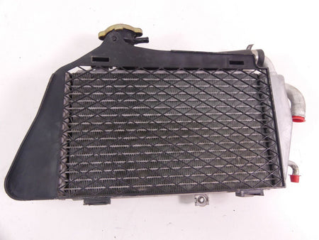 2002 Honda Goldwing GL1800 Right Coolant Radiator 19060-MCA-003 {{ shop.shopifyCountryName }} - Mototech271