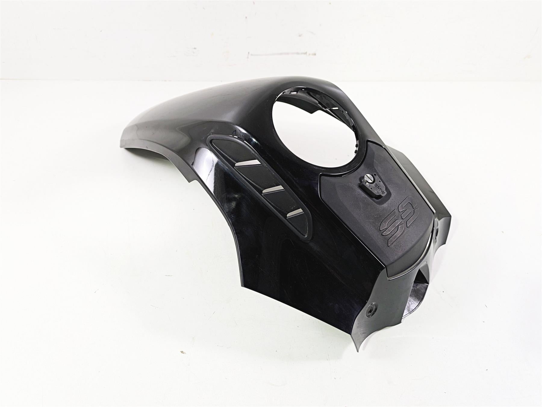 2021 BMW R1250GS K51 Adv Upper Center Tank Fairing Cover 46638536936 46638532243 {{ shop.shopifyCountryName }} - Mototech271