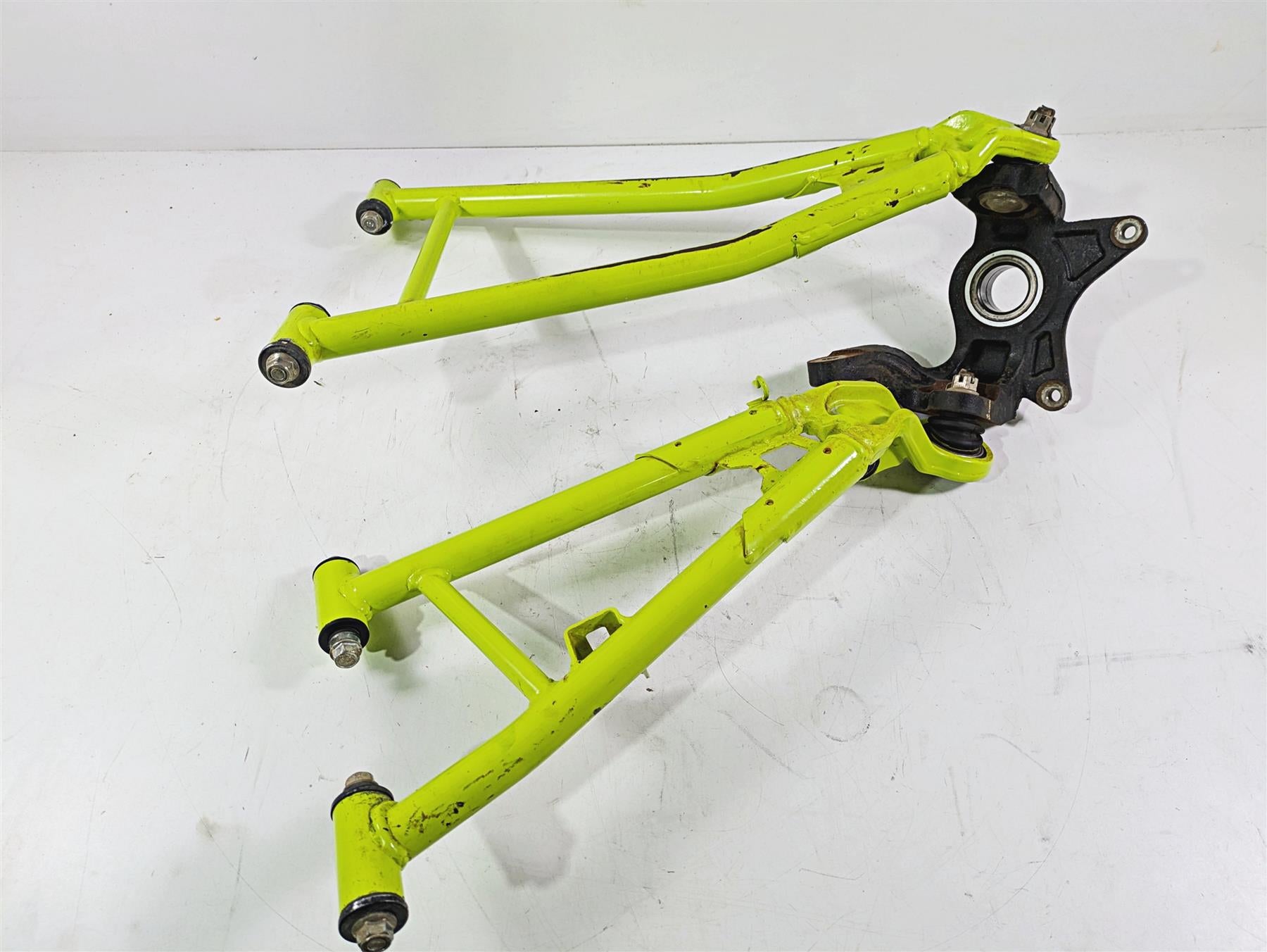 2021 Kawasaki Teryx KRX KRF 1000 Front Right Knee Assembly 39007-0425 39007-0464 {{ shop.shopifyCountryName }} - Mototech271