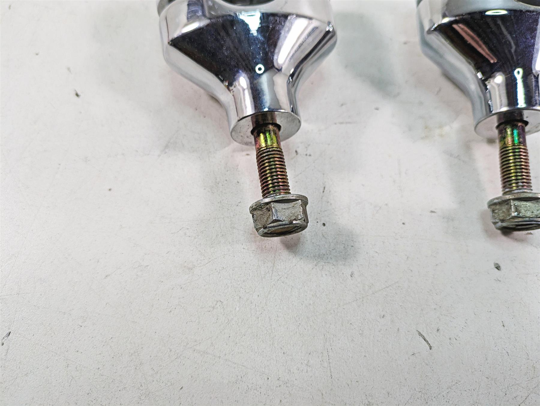 1997 Kawasaki VN1500 Vulcan Handlebar Risers Chrome Mounts 46012-1272 {{ shop.shopifyCountryName }} - Mototech271