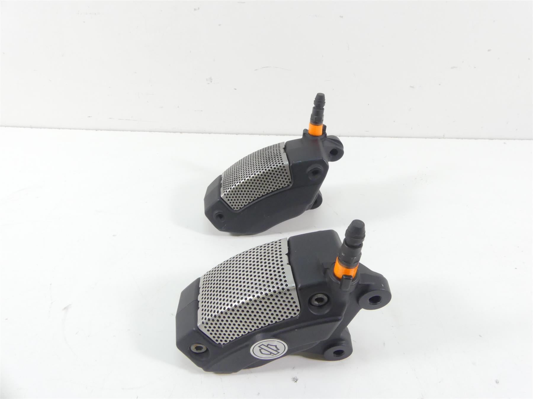 2012 Harley Touring FLHX Street Glide Front Brake Caliper Set 43027-08 44023-08 {{ shop.shopifyCountryName }} - Mototech271
