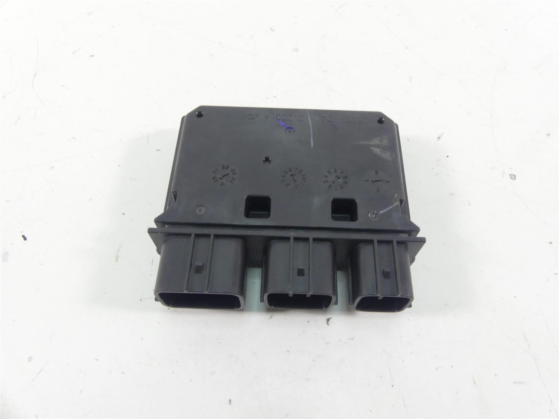 2021 Kawasaki ZX1400 ZX14R Ninja Relay Fuse Junction Box Unit 27002-0050 {{ shop.shopifyCountryName }} - Mototech271
