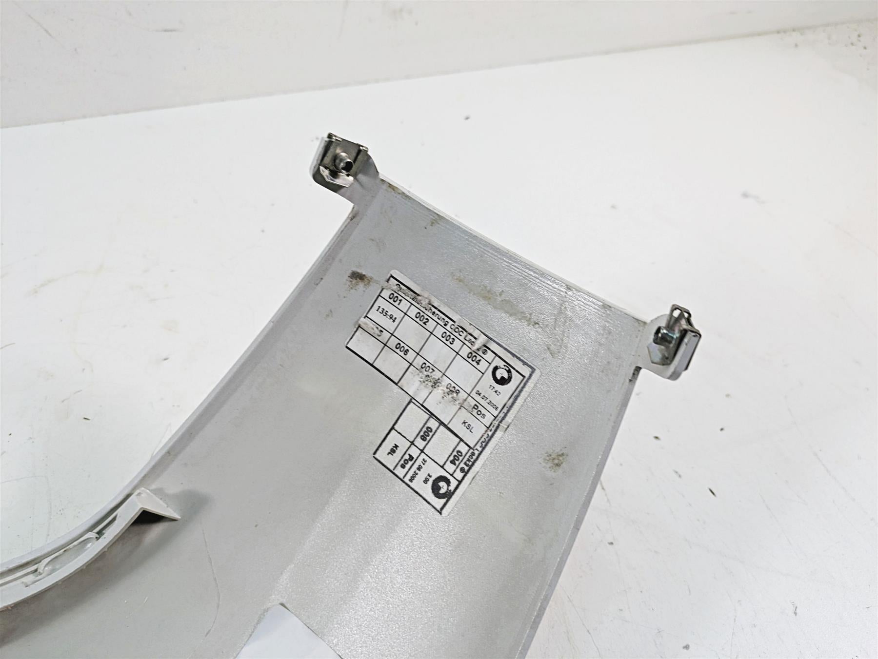 2007 BMW R1200GS K255 Adv Tank Center Cover Fairing 46637667698 7698226 {{ shop.shopifyCountryName }} - Mototech271