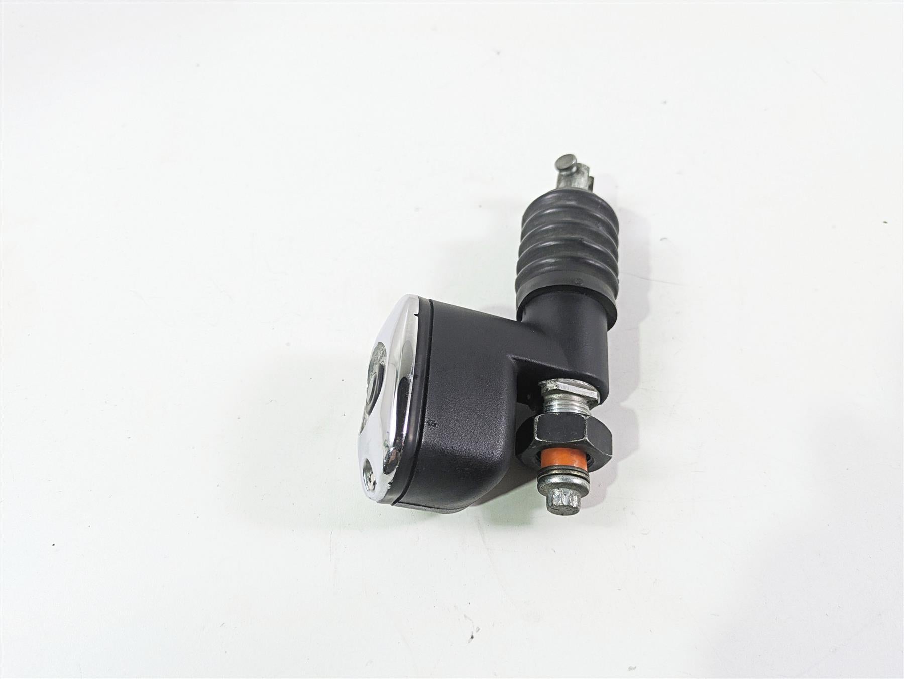 2007 Harley Touring FLHRSE CVO Road King Rear Brake Master Cylinder 46425-05A {{ shop.shopifyCountryName }} - Mototech271
