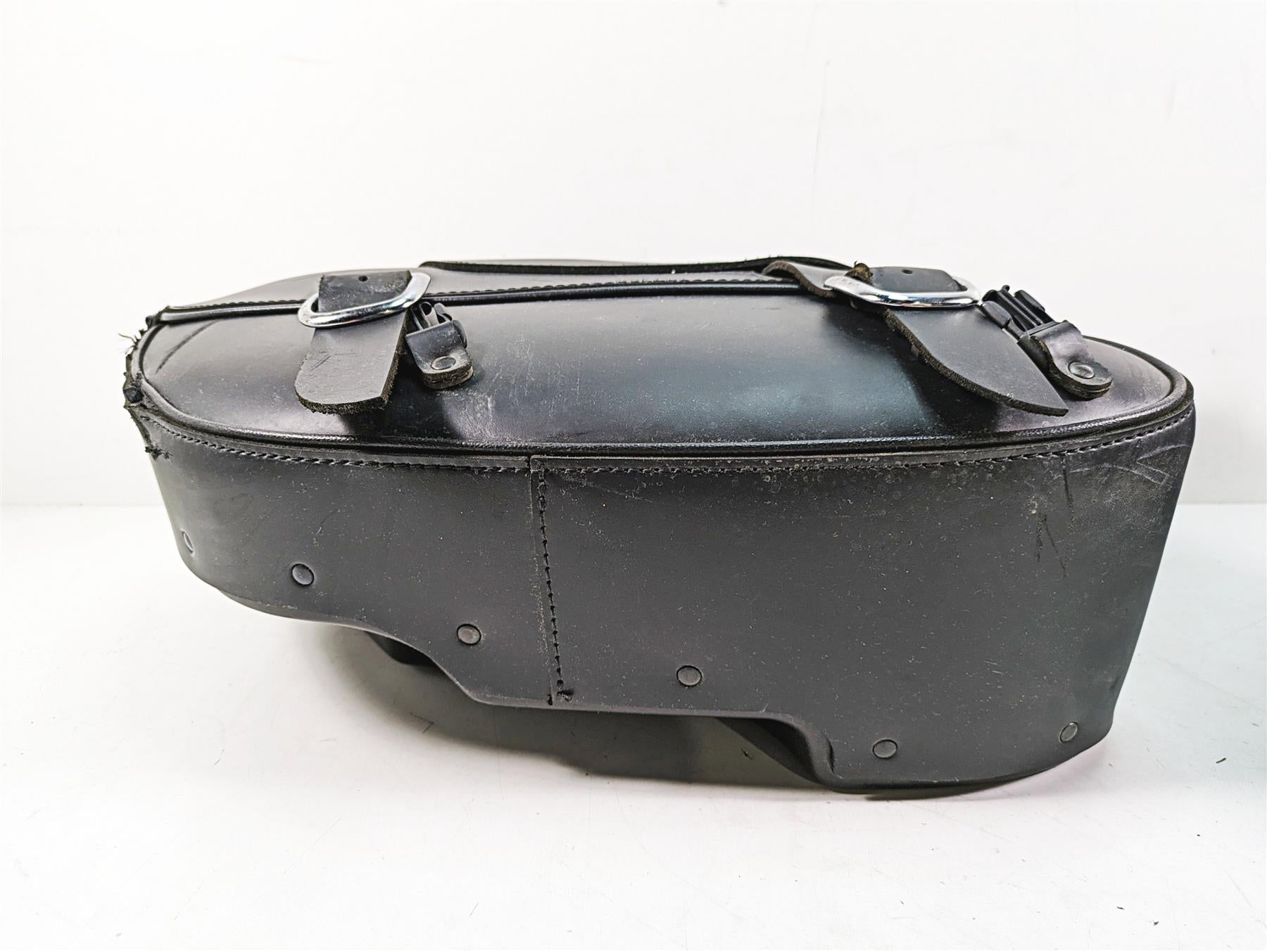 2009 Harley Dyna FXDFSE CVO Fat Bob Saddlebag Saddle Bags Set