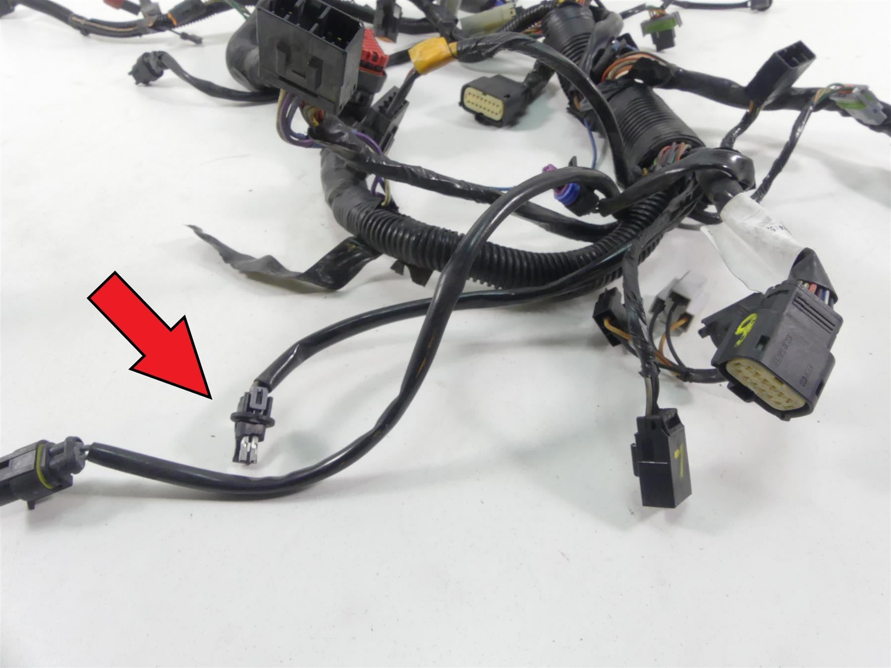 2012 Harley CVO FLHX SE3 Street Glide Front Fairing Interconnect Wiring 69200158 {{ shop.shopifyCountryName }} - Mototech271
