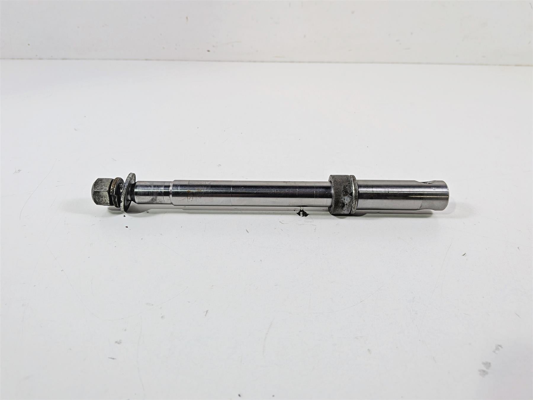 2006 Harley Sportster XL1200 C Straight Front Axle Wheel Spindle 43895-00 {{ shop.shopifyCountryName }} - Mototech271