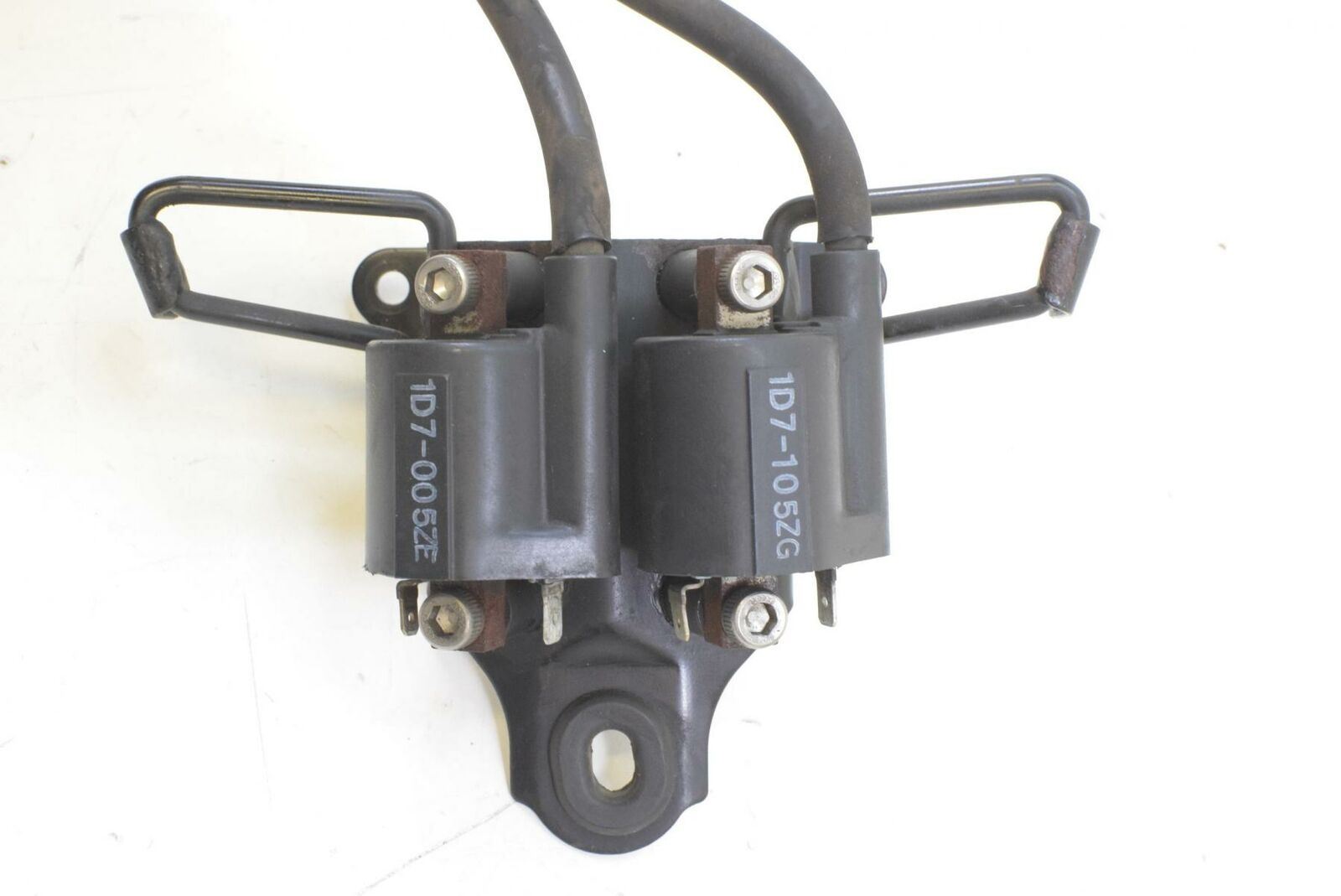 2006 Yamaha Stratoliner XV1900 Midnight Ignition Coil Set 1D7-82310 1D7-82310-02 {{ shop.shopifyCountryName }} - Mototech271