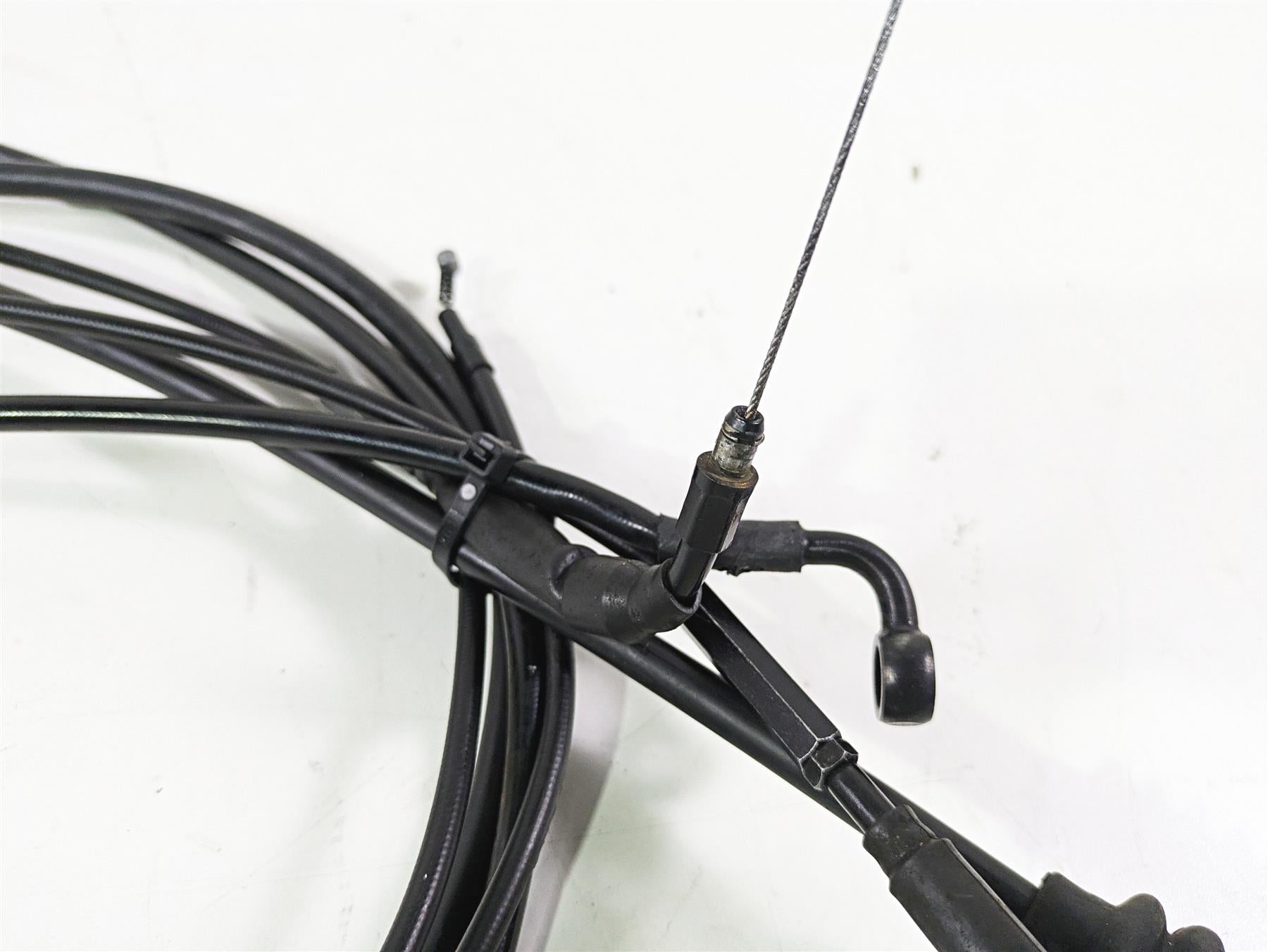 2008 Harley FLSTSB Cross Bones Long Cable Line Set for 17" Handlebars {{ shop.shopifyCountryName }} - Mototech271