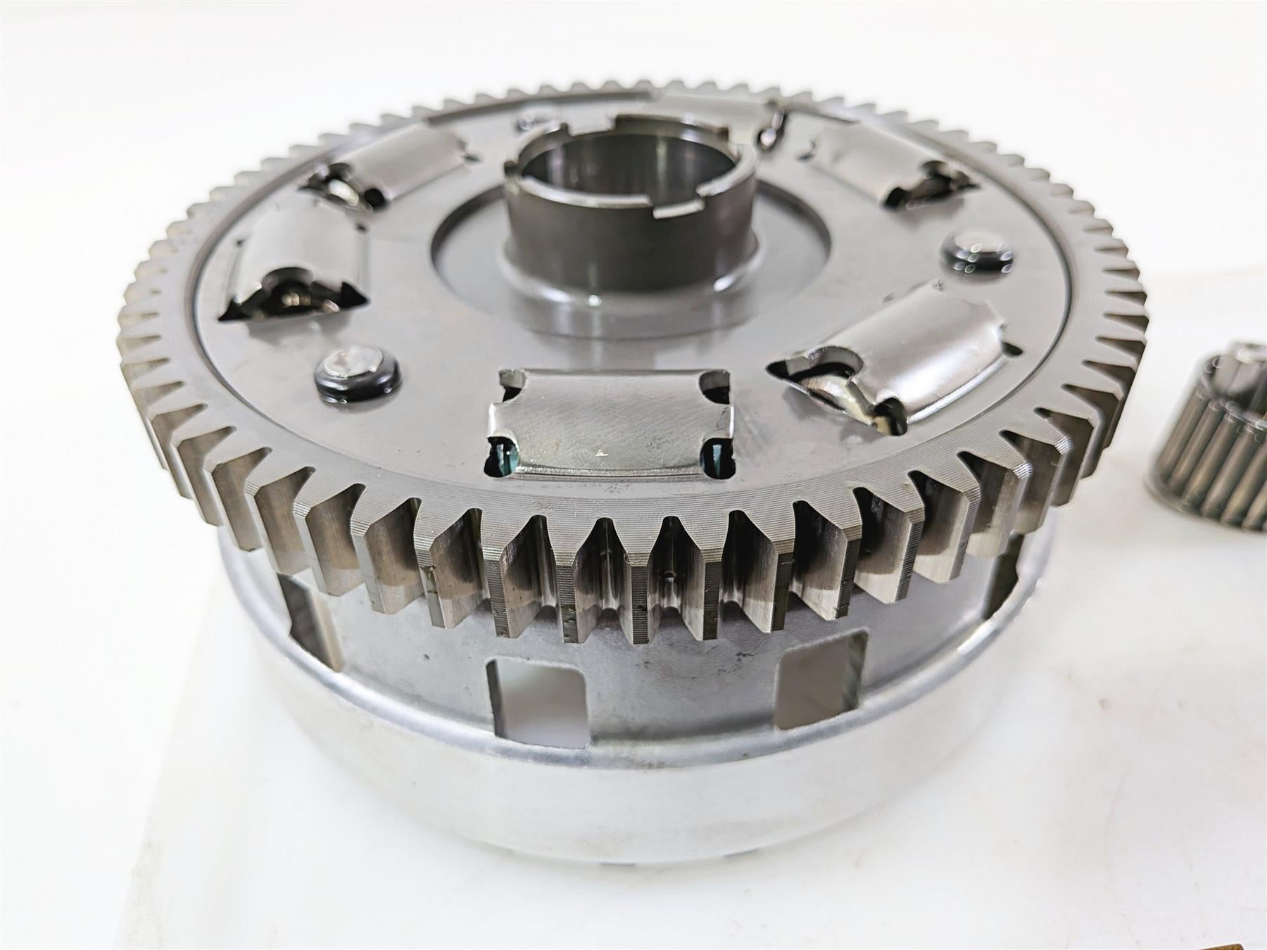 2008 Yamaha YZF R1 RN19 Clutch Basket & Friction Disc Set 4C8-16150-00-00 {{ shop.shopifyCountryName }} - Mototech271