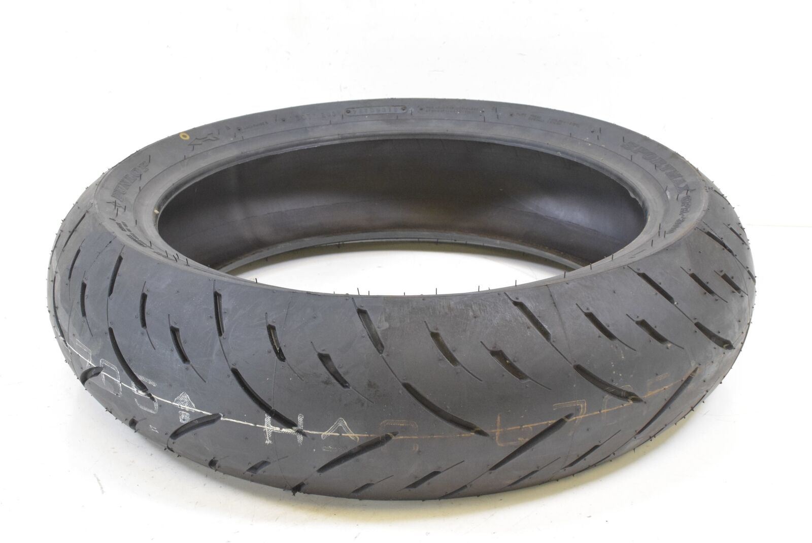 Unused Rear Motorcycle Tire Dunlop Sportmax GPR-300 160/60-17 DOT01218 45067356 | Mototech271