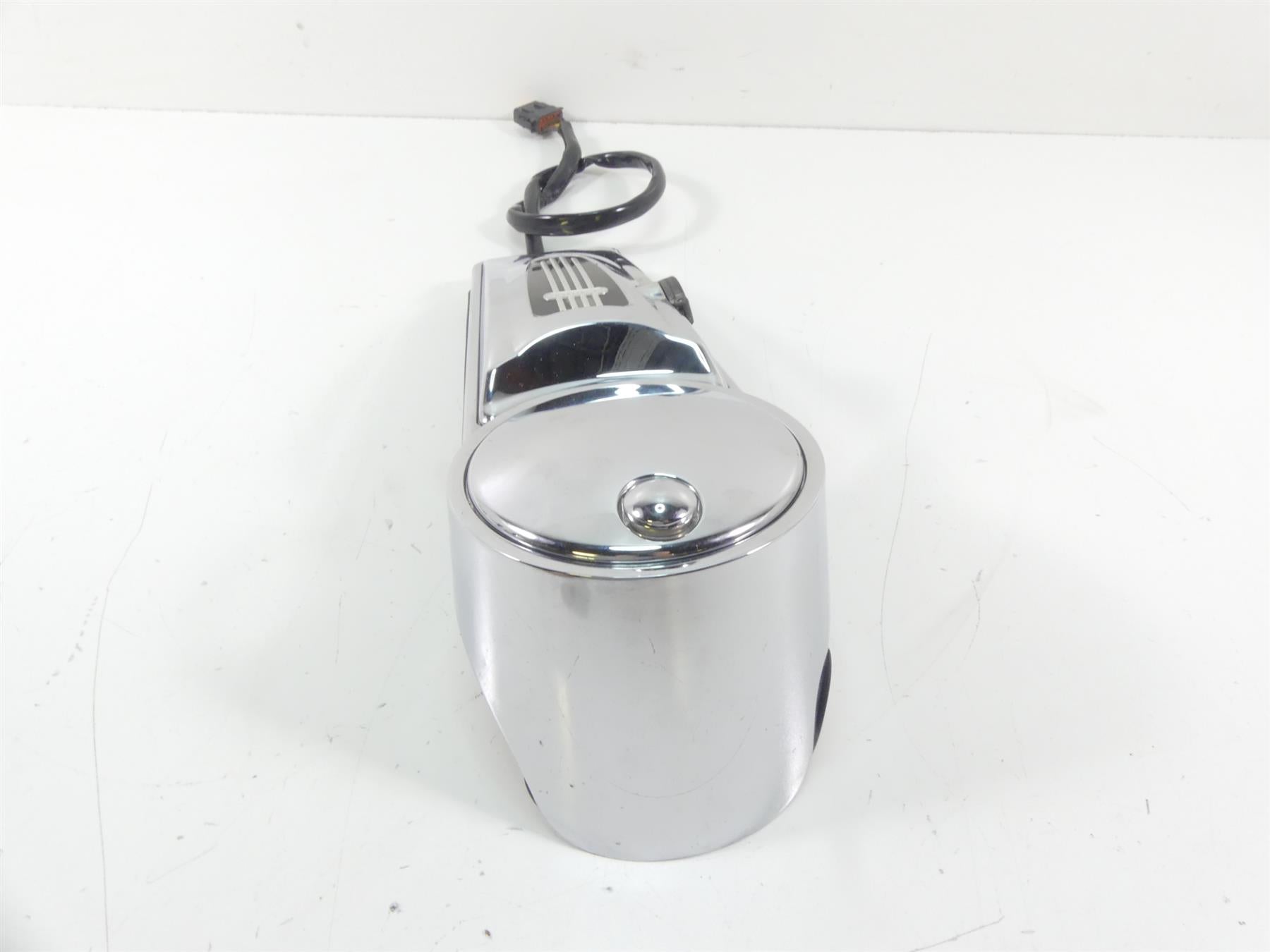 2007 Harley Touring FLHTCU SE CVO Electra Glide Fuel Tank Dash Cover 61270-98A {{ shop.shopifyCountryName }} - Mototech271