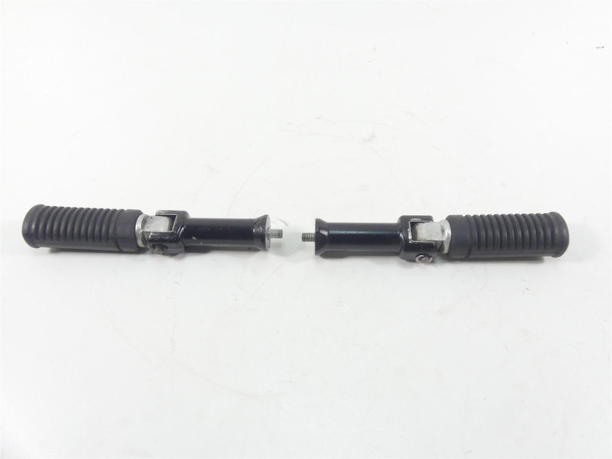 2019 Harley Softail FLSB Sport Glide Rear Passenger Foot Peg Rest Set 50500744 {{ shop.shopifyCountryName }} - Mototech271