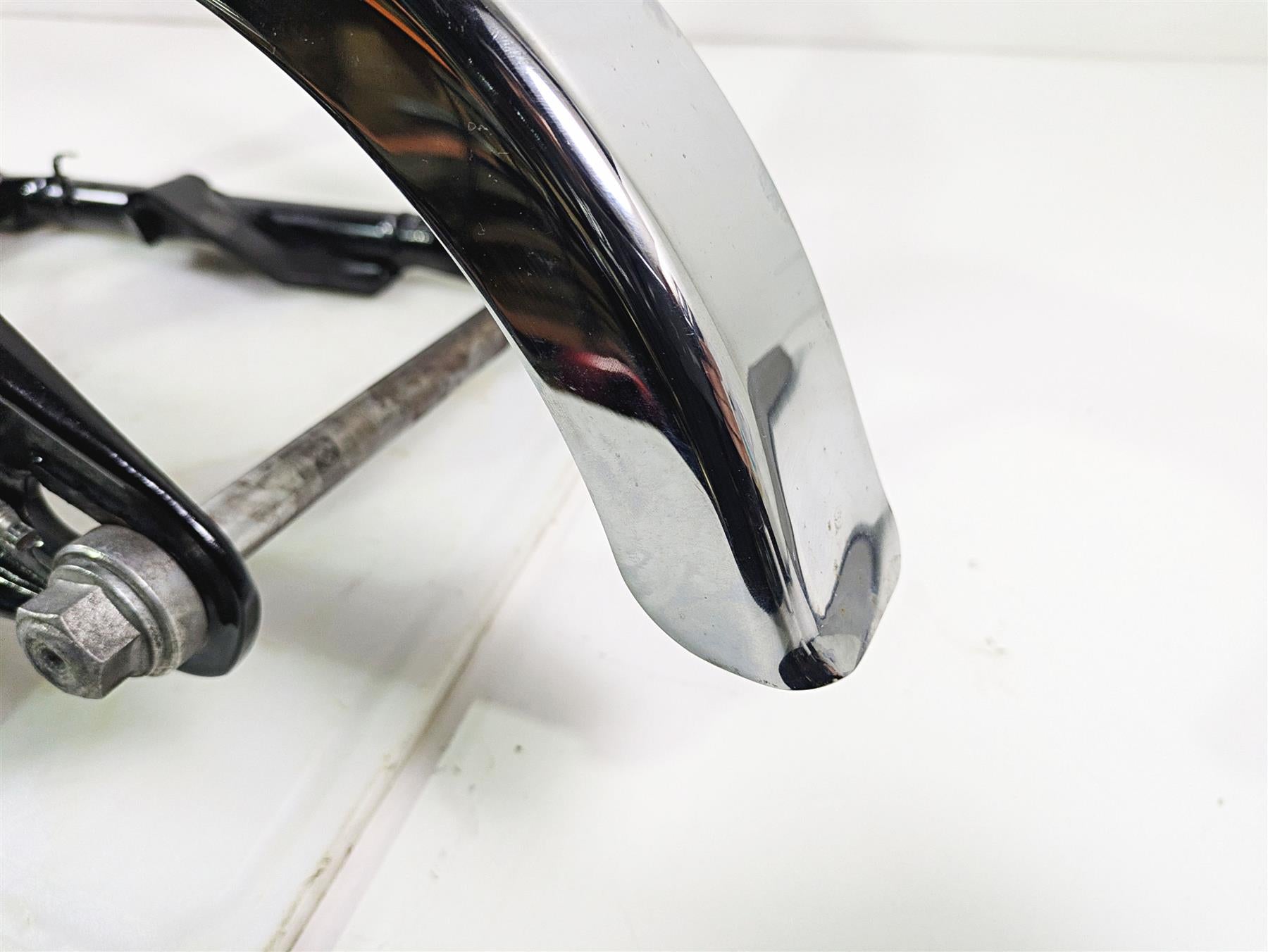 2004 Harley Softail FLSTF Fat Boy Rear Swingarm & Belt Covers 47573-00A {{ shop.shopifyCountryName }} - Mototech271