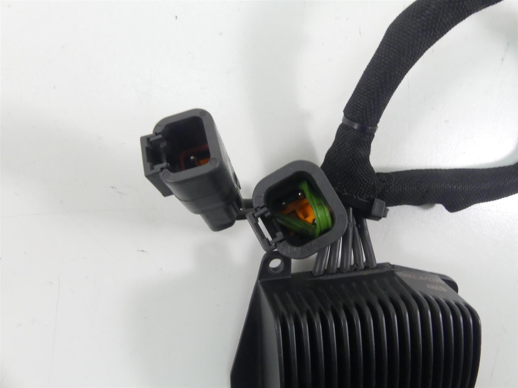 2007 Buell XB12 SS Lightning Rectifier Voltage Regulator Y0302.02A8 {{ shop.shopifyCountryName }} - Mototech271