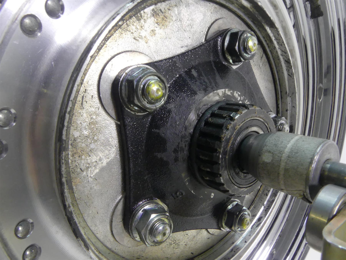 2005 Honda V-Twin VTX1800 S3 Rear 15x4.5 Spoke Wheel Rim 42650-MCV-A11 {{ shop.shopifyCountryName }} - Mototech271